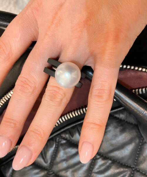 Simple Ring with White South Sea Pearl