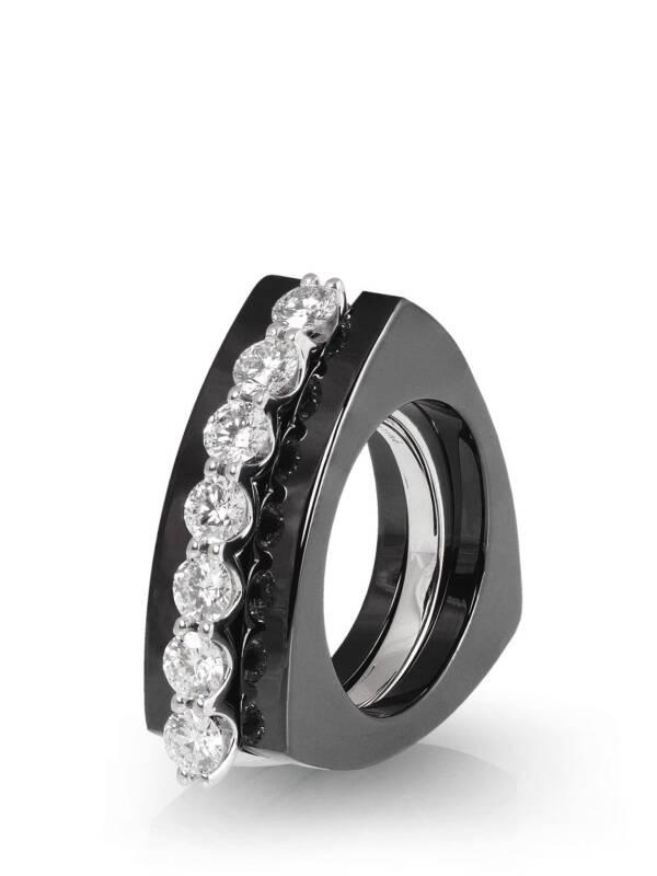 simple diamond ring in white gold with black ceramic