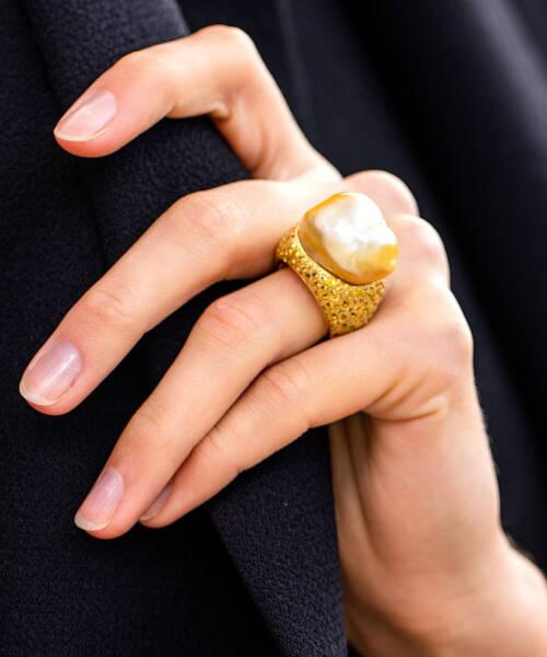 golden south sea baroque pearl with yellow sapphires in 18K carat yellow gold cocktail ring