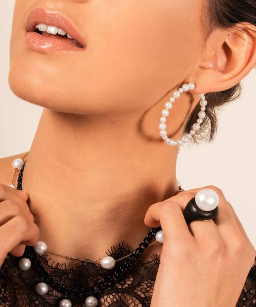 Akoya pearls earrings hoops 