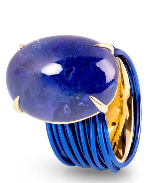 The Wire Ring with Tanzanite