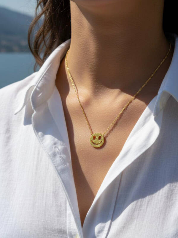"Smiley" Necklace in Yellow Gold - Image 2