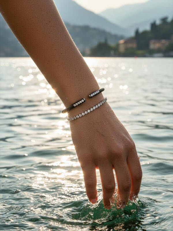 Titanium & Diamonds Bracelet in Black - Feminine - Image 2