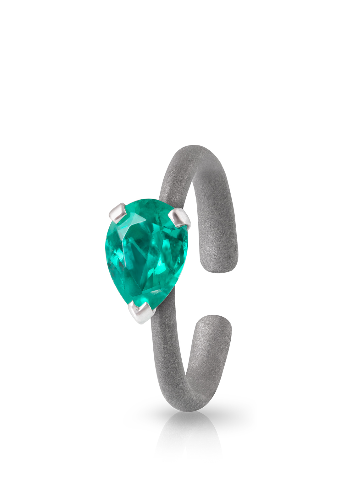 Titanium Ring with Emerald in Gray